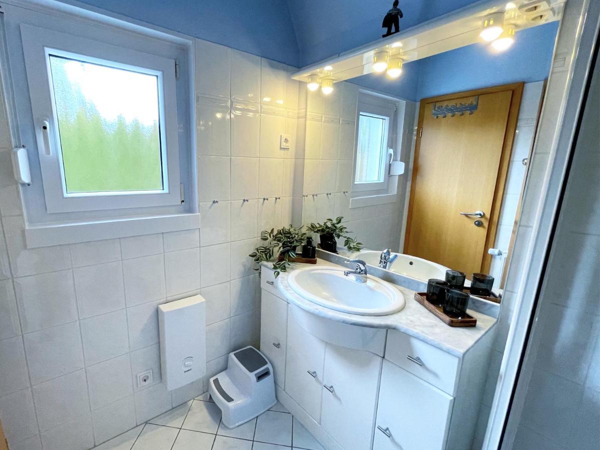 Familienfreundliches Ferienhaus In 5 Min Zum Strand Mit Terrasse Und Kostenlosem Parkplatz Cuxhaven Exterior foto